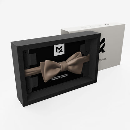 Dune Beige Bow Tie | Crêpe Satin Silk | Pre-Tied & Self-Tie