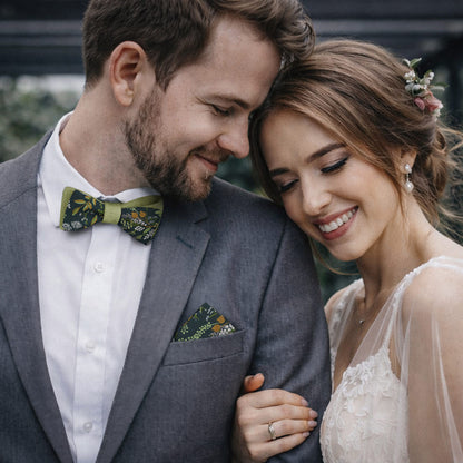Green Floral Set – Bow Tie & Pocket Square | Botanic Garden & Pistachio | Peace Silk