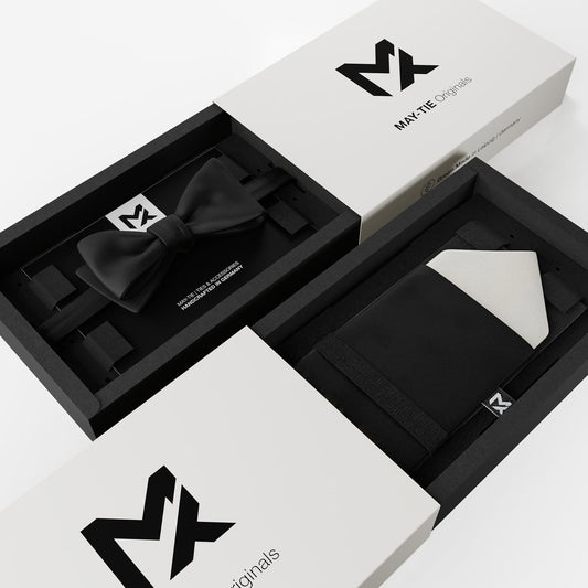 Onyx Black Set – Bow Tie & Pocket Square | Onyx Black & Crème White | Crêpe Satin Silk